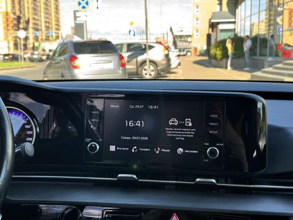 Kia Carnival IV с пробегом 2021 года, цена 3 450 000 рублей, 90076 км, минивэн, Автокод Объявления