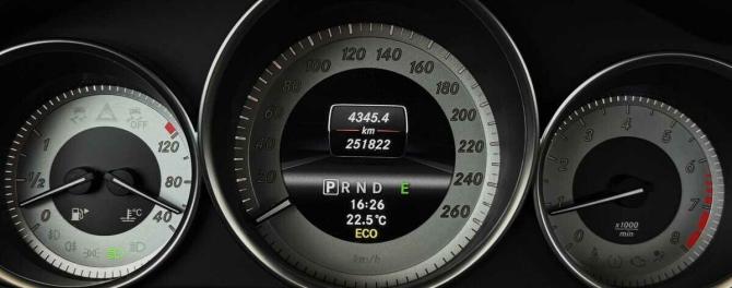 Mercedes-Benz C-Класс III (W204) Рестайлинг с пробегом 2013 года, цена 1 390 000 рублей, 251822 км, купе, Автокод Объявления