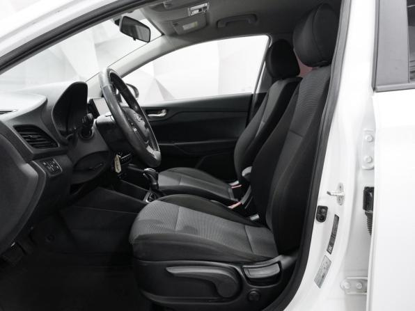 Hyundai Solaris II Рестайлинг с пробегом 2021 года, цена 1 711 000 рублей, 91414 км, седан, Автокод Объявления