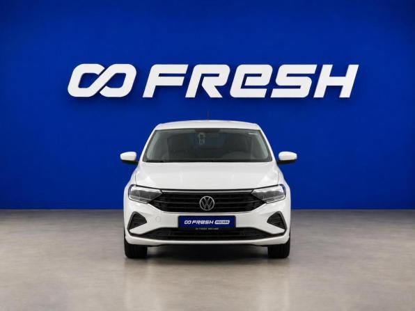 Volkswagen Polo VI с пробегом 2022 года, цена 1 599 077 рублей, 96555 км, лифтбек, Автокод Объявления