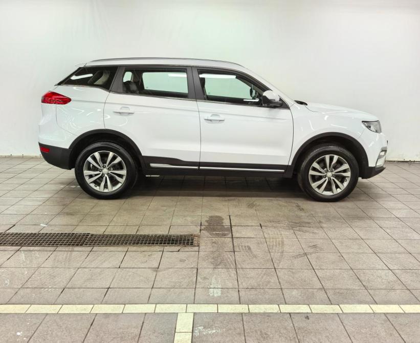 Geely Atlas I Санкт-Петербург  - изображение 4