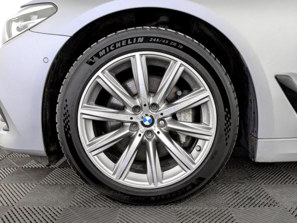 BMW 5 серии VII (G30/G31/G38) с пробегом 2018 года, цена 3 300 000 рублей, 250847 км, универсал, Автокод Объявления