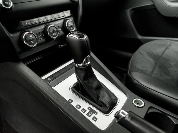 Skoda Octavia III (A7) с пробегом 2015 года, цена 1 480 000 рублей, 145075 км, лифтбек, Автокод Объявления