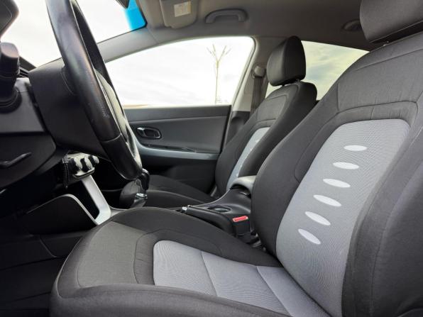 Kia Ceed II с пробегом 2013 года, цена 1 150 000 рублей, 98200 км, хэтчбек, Автокод Объявления