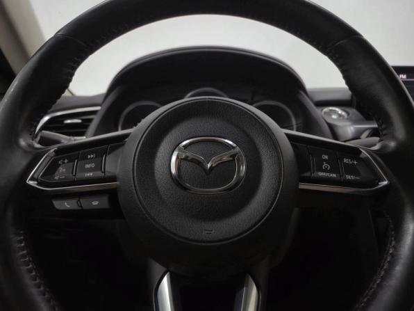 Mazda 6 III (GJ) Рестайлинг с пробегом 2018 года, цена 2 030 000 рублей, 138402 км, седан, Автокод Объявления
