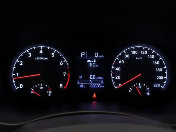 Hyundai Solaris II с пробегом 2017 года, цена 1 430 000 рублей, 139634 км, седан, Автокод Объявления