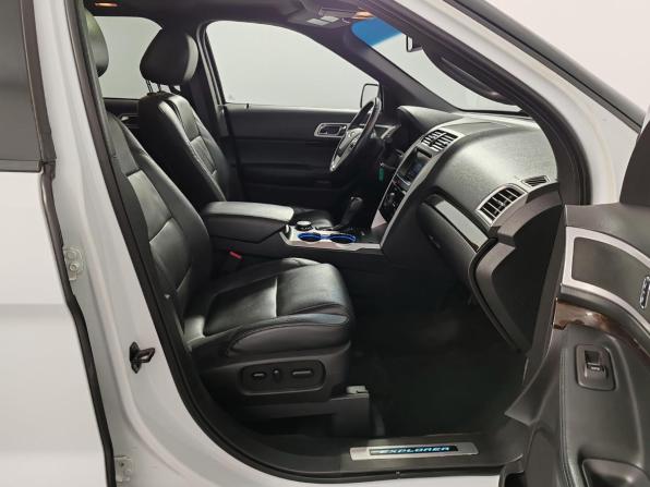 Ford Explorer V с пробегом 2014 года, цена 1 799 000 рублей, 174332 км, внедорожник, Автокод Объявления