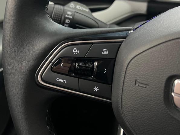 Geely Atlas II с пробегом 2024 года, цена 3 099 000 рублей, 37000 км, внедорожник, Автокод Объявления