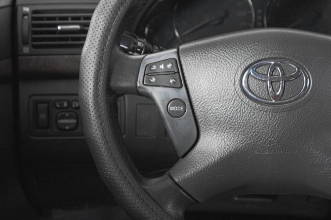 Toyota Avensis II Рестайлинг с пробегом 2006 года, цена 999 000 рублей, 183450 км, седан, Автокод Объявления