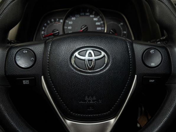 Toyota RAV4 IV (XA40) с пробегом 2014 года, цена 2 098 000 рублей, 129500 км, внедорожник, Автокод Объявления