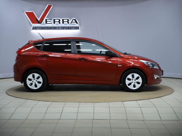 Hyundai Solaris I с пробегом 2014 года, цена 900 000 рублей, 99315 км, хэтчбек, Автокод Объявления