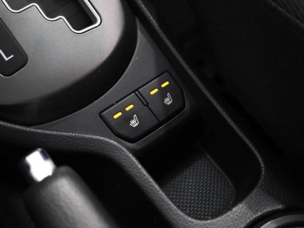 Kia Rio III с пробегом 2014 года, цена 979 000 рублей, 100818 км, хэтчбек, Автокод Объявления