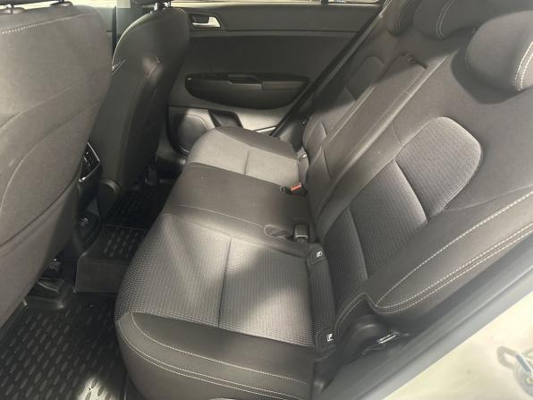 Kia Sportage IV Рестайлинг с пробегом 2018 года, цена 2 199 800 рублей, 128000 км, внедорожник, Автокод Объявления