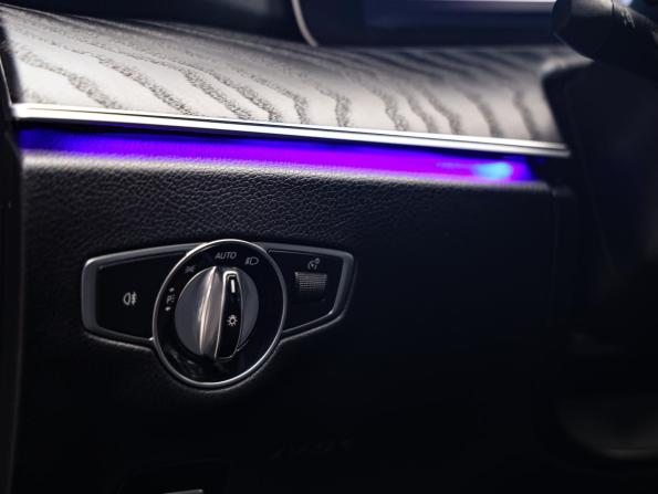 Mercedes-Benz E-Класс V (W213 S213 C238) с пробегом 2019 года, цена 3 799 000 рублей, 76001 км, седан, Автокод Объявления