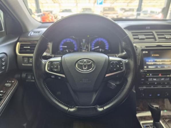 Toyota Camry VII (XV50) Рестайлинг с пробегом 2016 года, цена 2 319 000 рублей, 145000 км, седан, Автокод Объявления