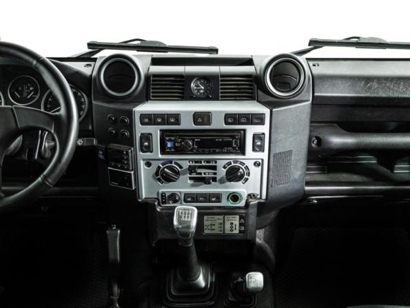 Land Rover Defender I Рестайлинг с пробегом 2014 года, цена 3 246 732 рубля, 126480 км, внедорожник, Автокод Объявления