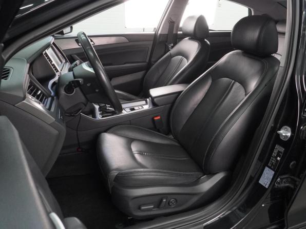Hyundai Sonata VII (LF) Рестайлинг с пробегом 2019 года, цена 1 834 070 рублей, 110749 км, седан, Автокод Объявления