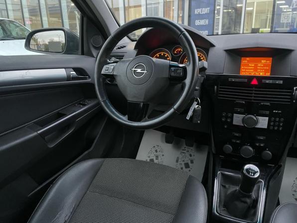 Opel Astra H Рестайлинг с пробегом 2012 года, цена 570 000 рублей, 310000 км, универсал, Автокод Объявления