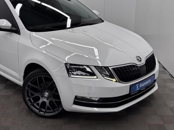 Skoda Octavia III (A7) Рестайлинг с пробегом 2017 года, цена 1 480 000 рублей, 152295 км, лифтбек, Автокод Объявления