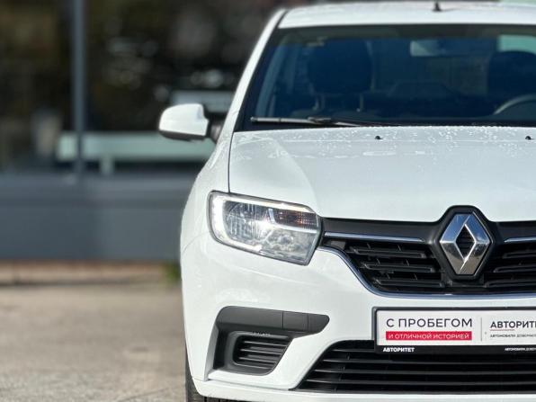 Renault Logan II Рестайлинг с пробегом 2020 года, цена 1 009 000 рублей, 65994 км, седан, Автокод Объявления