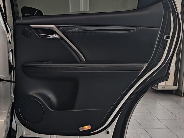 Lexus RX IV Рестайлинг с пробегом 2021 года, цена 4 997 000 рублей, 67918 км, внедорожник, Автокод Объявления