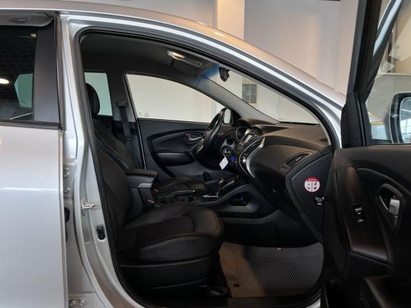 Hyundai ix35 I Рестайлинг с пробегом 2014 года, цена 1 500 000 рублей, 148999 км, внедорожник, Автокод Объявления