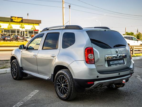 Renault Duster I с пробегом 2012 года, цена 878 000 рублей, 203307 км, внедорожник, Автокод Объявления