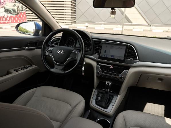 Hyundai Elantra VI (AD) с пробегом 2016 года, цена 1 248 000 рублей, 189500 км, седан, Автокод Объявления