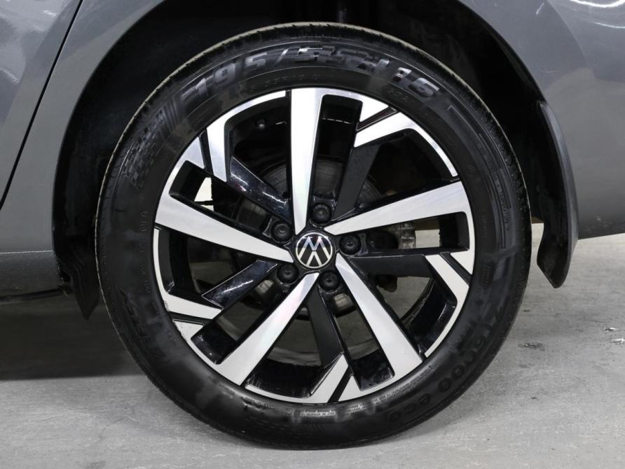 Volkswagen Polo VI Москва  - изображение 25