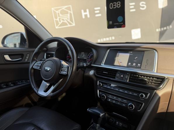 Kia Optima IV Рестайлинг с пробегом 2018 года, цена 1 649 000 рублей, 163035 км, седан, Автокод Объявления