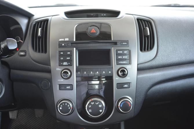 Kia Cerato II с пробегом 2010 года, цена 899 000 рублей, 157400 км, седан, Автокод Объявления