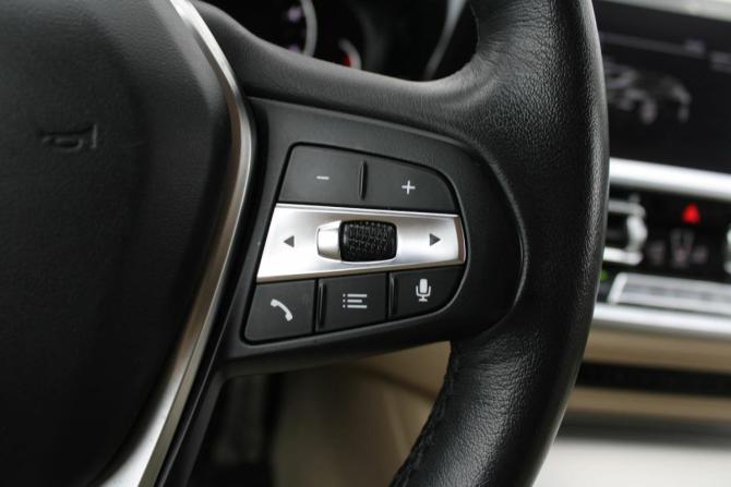 BMW 3 серии VII (G2x) с пробегом 2019 года, цена 3 550 000 рублей, 77000 км, седан, Автокод Объявления