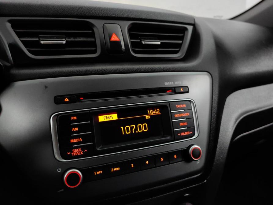 Kia Rio III Рестайлинг Подольск  - изображение 14