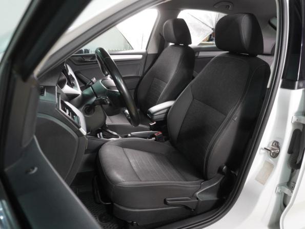 Skoda Rapid II с пробегом 2020 года, цена 1 749 000 рублей, 138455 км, лифтбек, Автокод Объявления