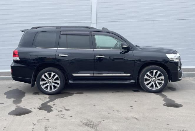 Toyota Land Cruiser 200 Series Рестайлинг 2 с пробегом 2017 года, цена 4 450 000 рублей, 314736 км, внедорожник, Автокод Объявления