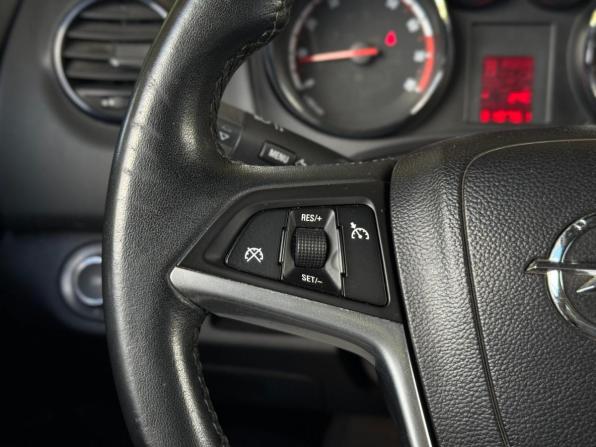 Opel Meriva B с пробегом 2012 года, цена 580 000 рублей, 318760 км, минивэн, Автокод Объявления