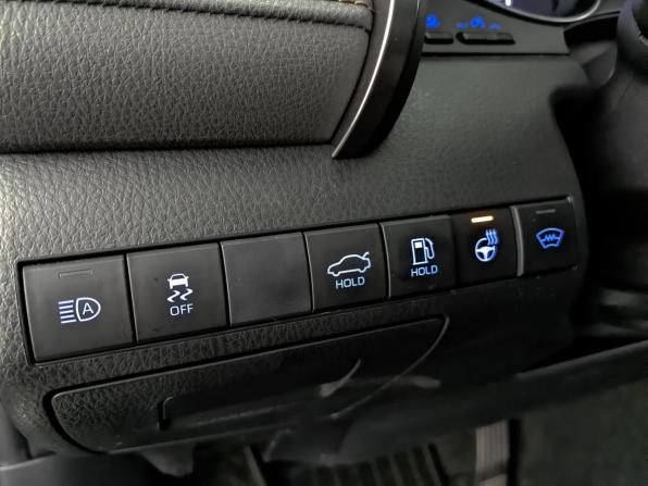 Toyota Camry VIII (XV70) с пробегом 2019 года, цена 2 745 000 рублей, 90795 км, седан, Автокод Объявления