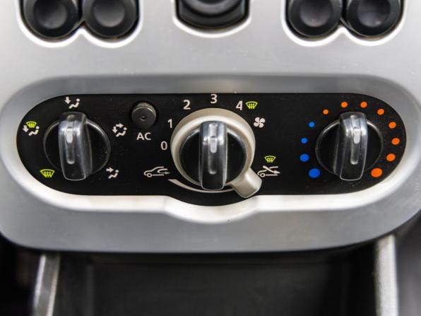 Renault Logan I Рестайлинг с пробегом 2010 года, цена 538 000 рублей, 192202 км, седан, Автокод Объявления