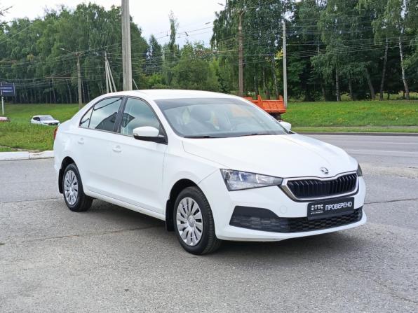 Skoda Rapid II с пробегом 2021 года, цена 1 532 000 рублей, 76120 км, лифтбек, Автокод Объявления