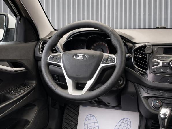 Lada (ВАЗ) Vesta I с пробегом 2020 года, цена 997 000 рублей, 108328 км, седан, Автокод Объявления