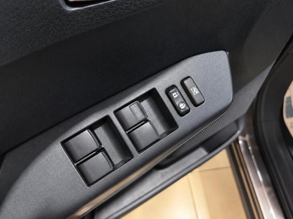 Toyota RAV4 IV (XA40) Рестайлинг с пробегом 2019 года, цена 2 700 000 рублей, 128500 км, внедорожник, Автокод Объявления