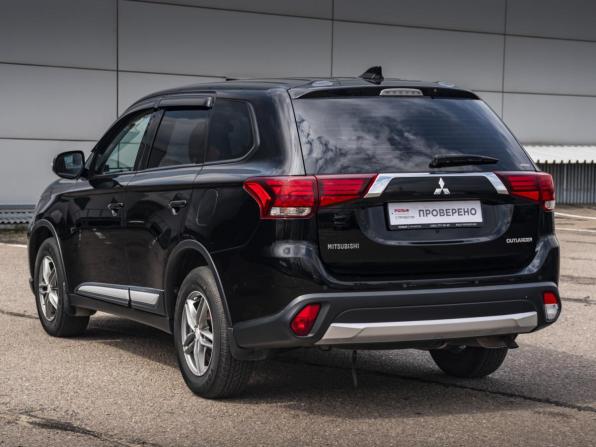 Mitsubishi Outlander III Рестайлинг 3 с пробегом 2018 года, цена 1 940 000 рублей, 109188 км, внедорожник, Автокод Объявления