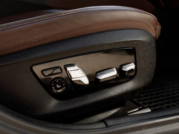 BMW 5 серии VII (G30/G31/G38) с пробегом 2017 года, цена 3 480 000 рублей, 128792 км, седан, Автокод Объявления