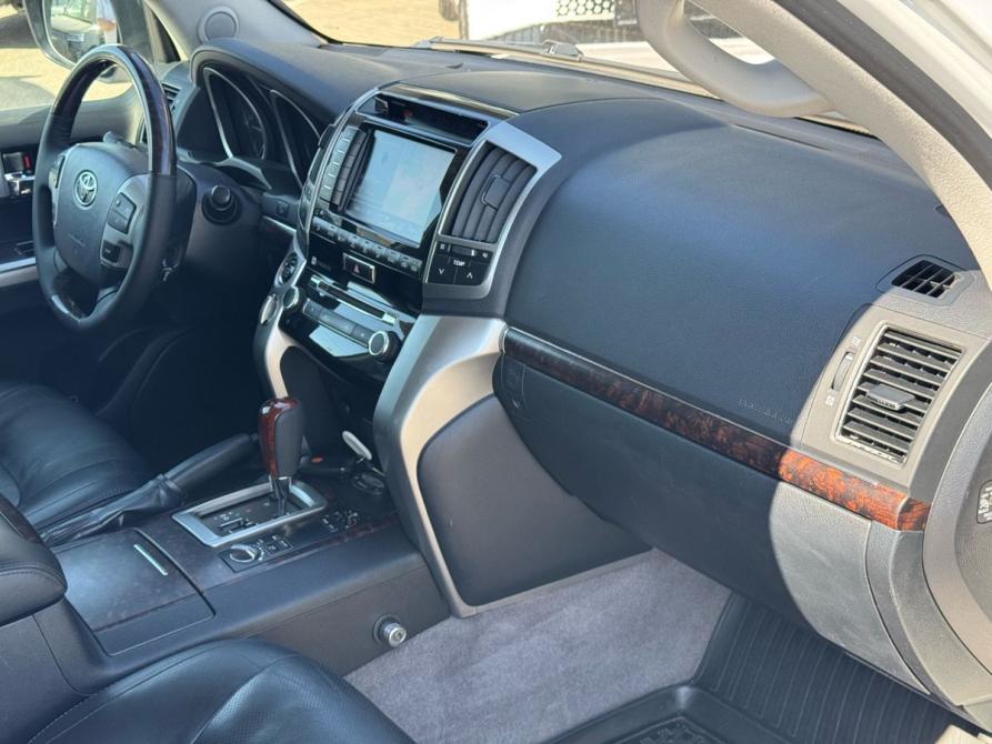 Toyota Land Cruiser 200 Series Рестайлинг 1 Волгоград  - изображение 22