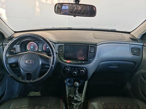 Kia Rio II Рестайлинг с пробегом 2011 года, цена 450 000 рублей, 179768 км, седан, Автокод Объявления