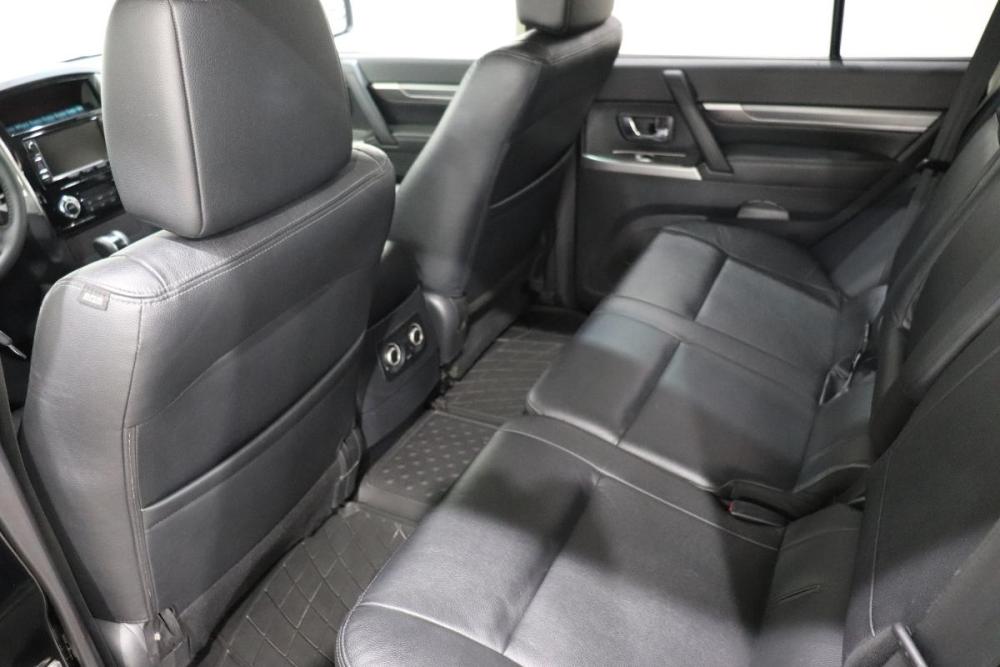 Mitsubishi Pajero IV Рестайлинг 2 Иркутск  - изображение 19