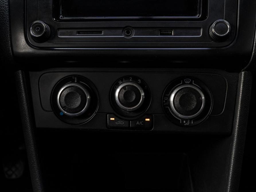 Volkswagen Polo V Рестайлинг Тюмень  - изображение 20