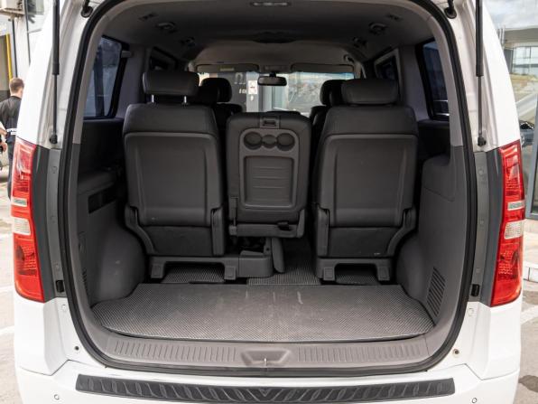 Hyundai Grand Starex I с пробегом 2012 года, цена 2 220 000 рублей, 224911 км, минивэн, Автокод Объявления