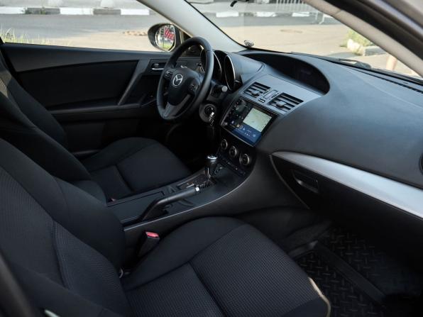 Mazda 3 II (BL) Рестайлинг с пробегом 2012 года, цена 896 000 рублей, 145695 км, хэтчбек, Автокод Объявления