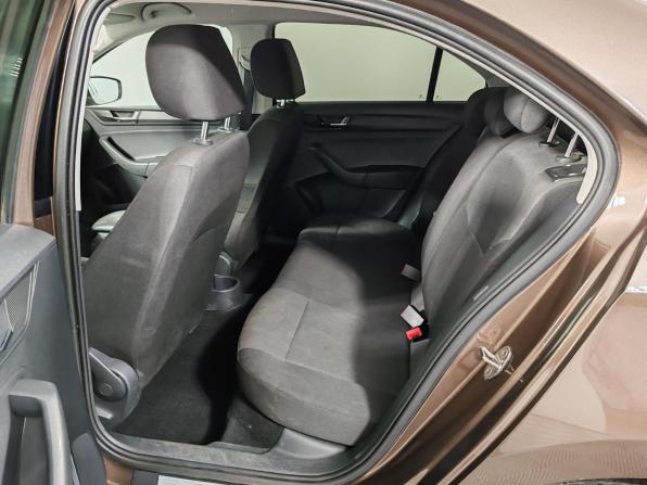 Skoda Rapid I Рестайлинг с пробегом 2019 года, цена 1 299 000 рублей, 72565 км, седан, Автокод Объявления